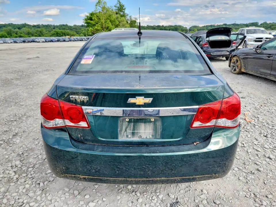 2014 CHEVROLET CRUZE LS  