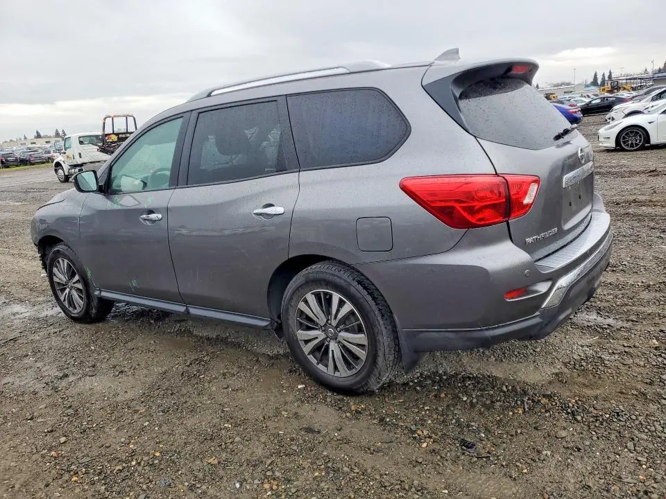 2020 NISSAN PATHFINDER S  