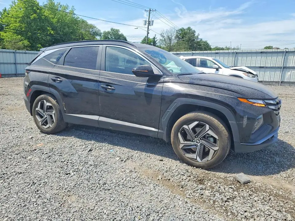 2022 HYUNDAI TUCSON   
