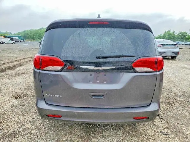 2023 CHRYSLER VOYAGER LX  
