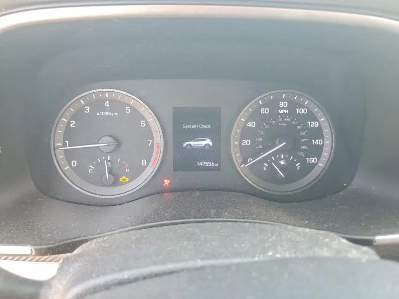 2019 HYUNDAI TUCSON SE  