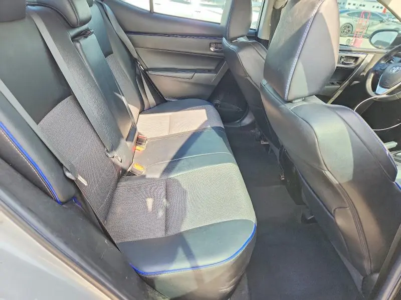 2019 TOYOTA COROLLA SE  