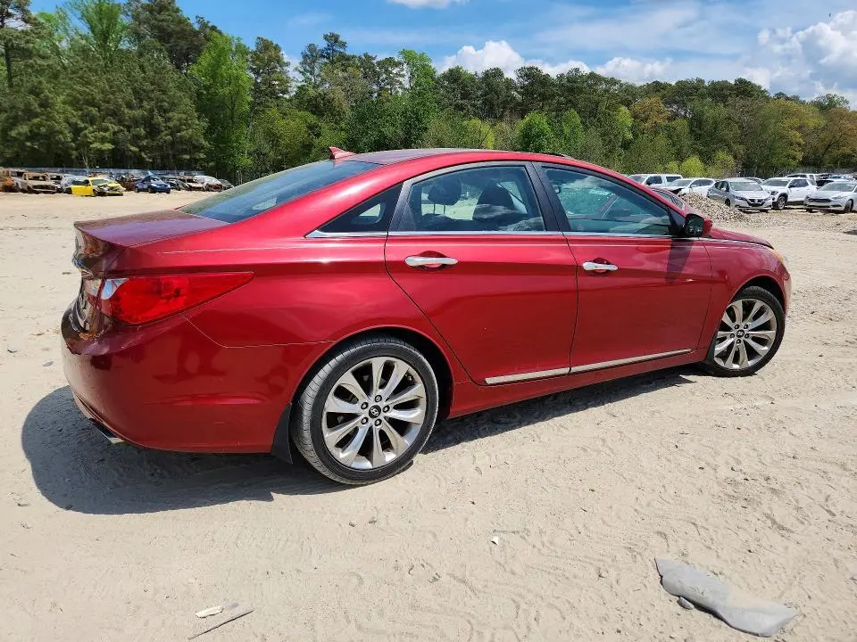 2012 HYUNDAI SONATA SE  