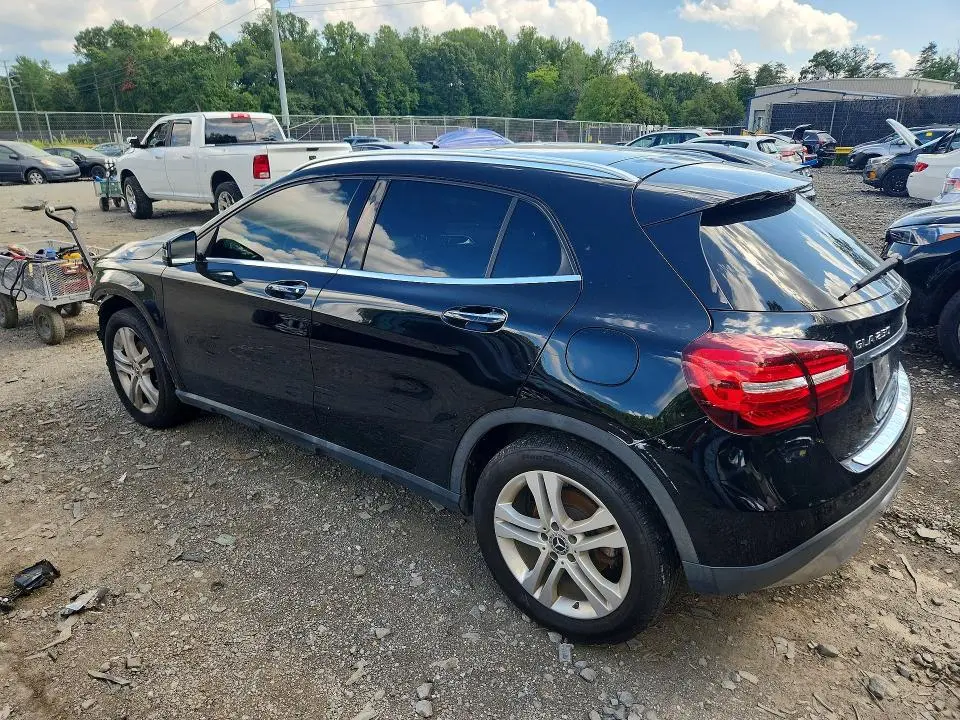 2020 MERCEDES-BENZ GLA 250 4MATIC  