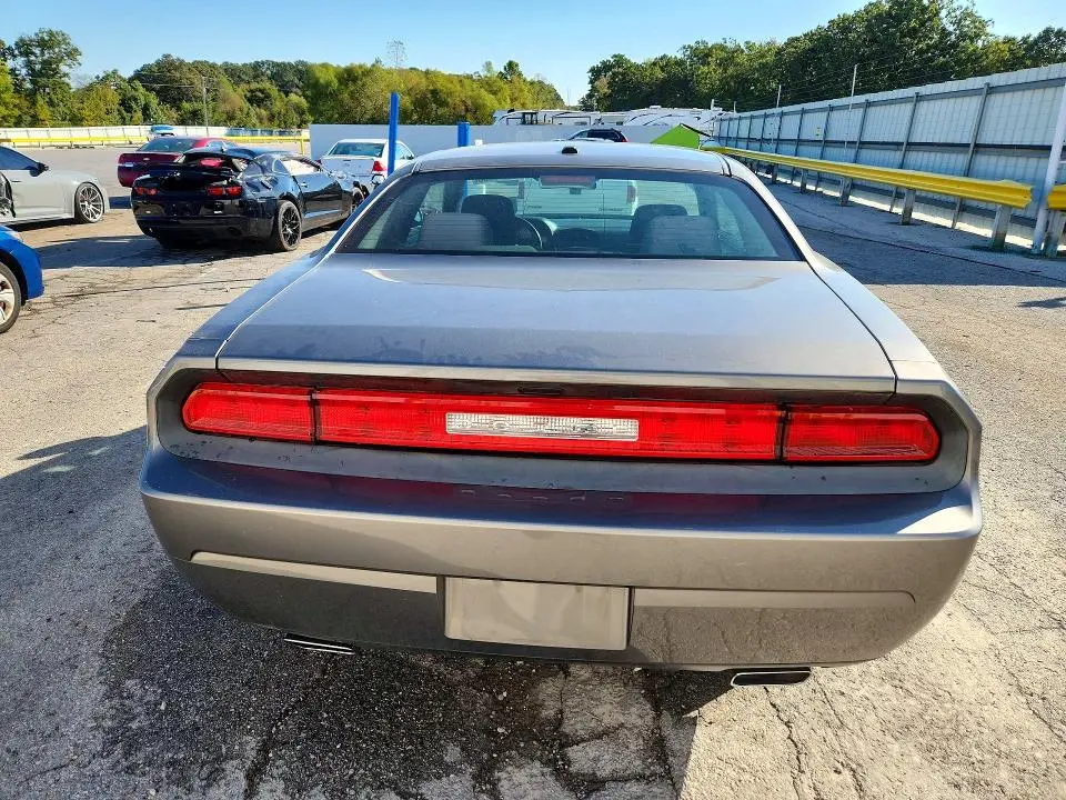 2012 DODGE CHALLENGER SXT  