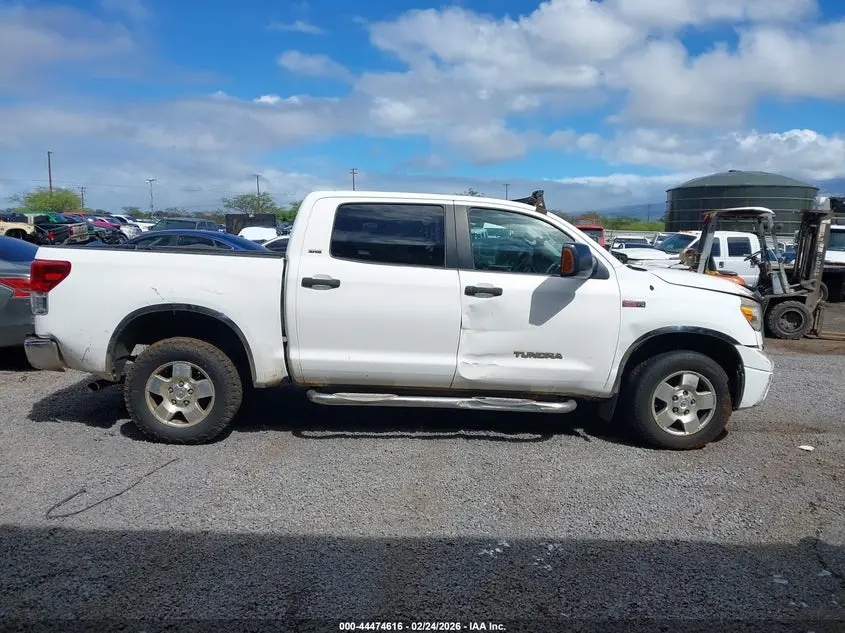 2010 TOYOTA TUNDRA SR5 5.7L V8
