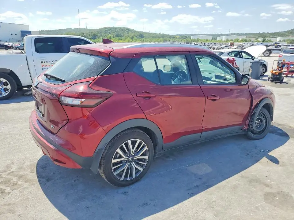 2021 NISSAN KICKS SV  