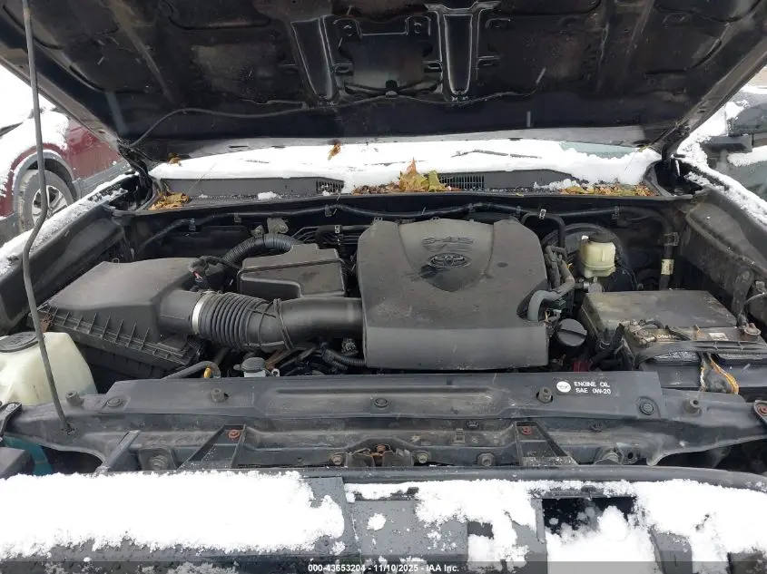 2016 TOYOTA TACOMA SR5 V6