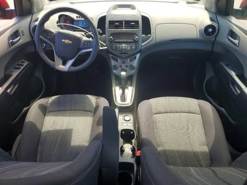 2015 CHEVROLET SONIC LT  