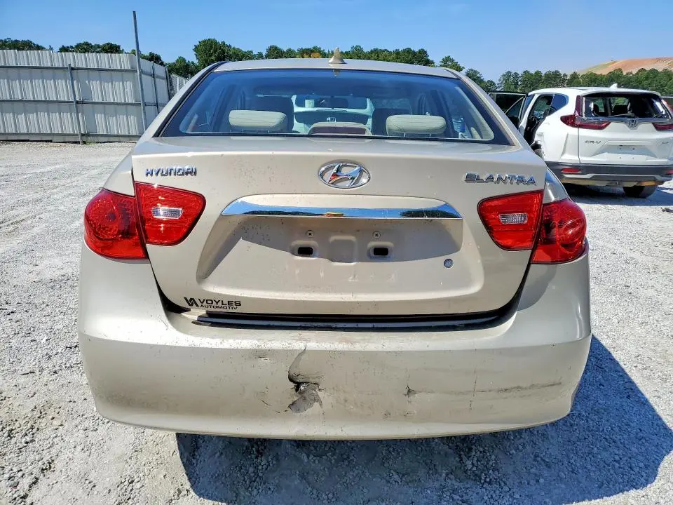 2010 HYUNDAI ELANTRA GLS  