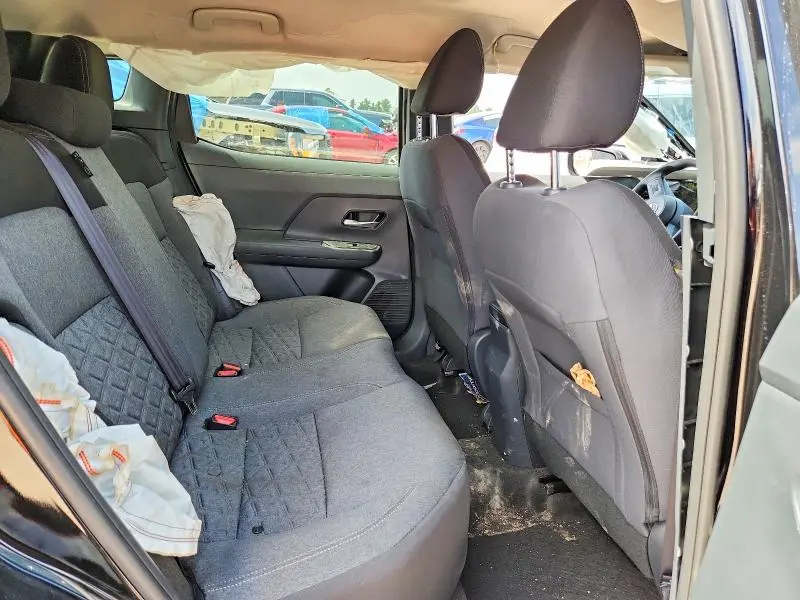 2026 NISSAN KICKS   