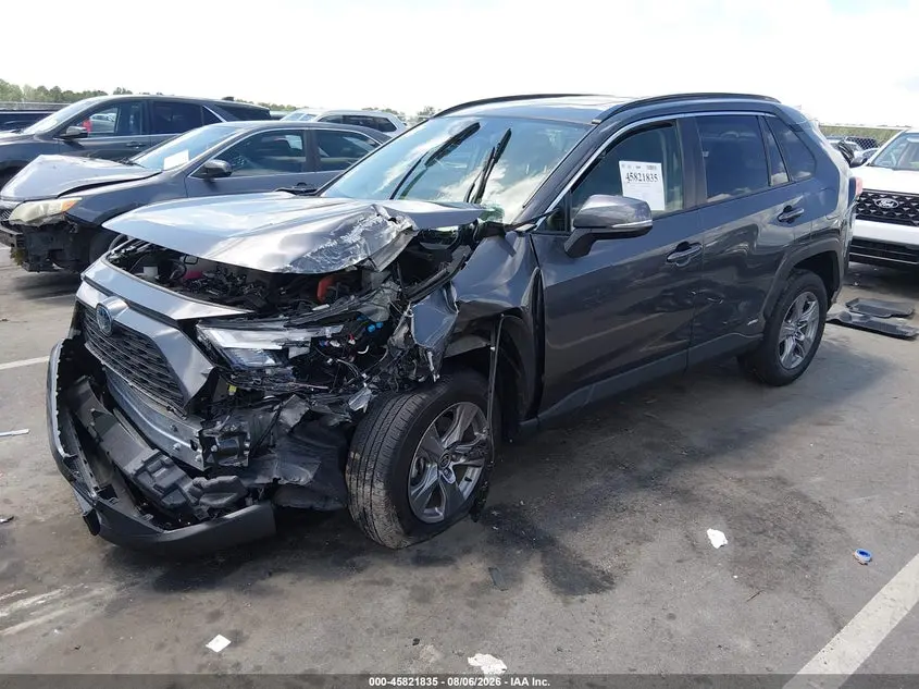 2024 TOYOTA RAV4 HYBRID XLE