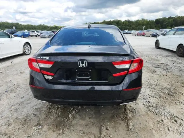 2019 HONDA ACCORD LX  