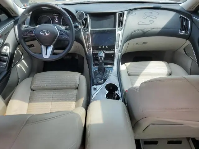 2019 INFINITI Q50 LUXE  