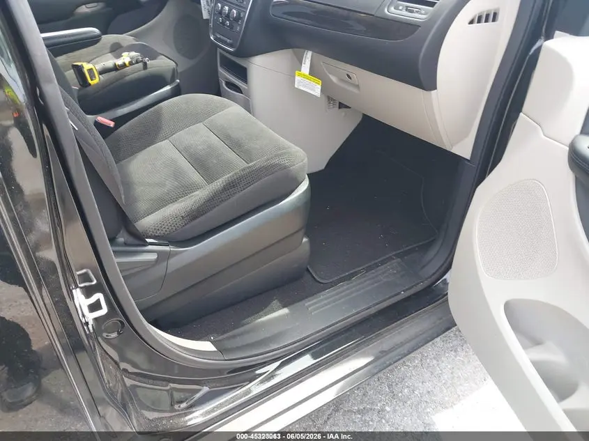 2018 DODGE GRAND CARAVAN SE