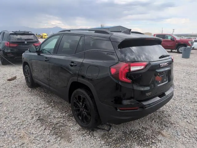 2022 GMC TERRAIN SLT  