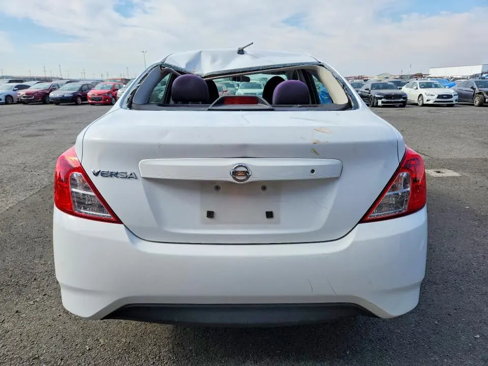 2015 NISSAN VERSA 1.6 S  