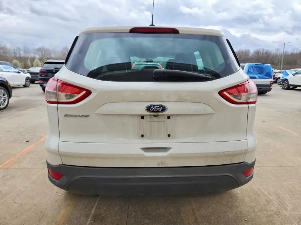 2014 FORD ESCAPE S  