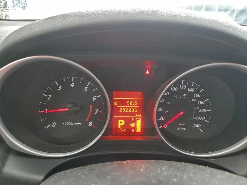 2015 MITSUBISHI RVR SE  