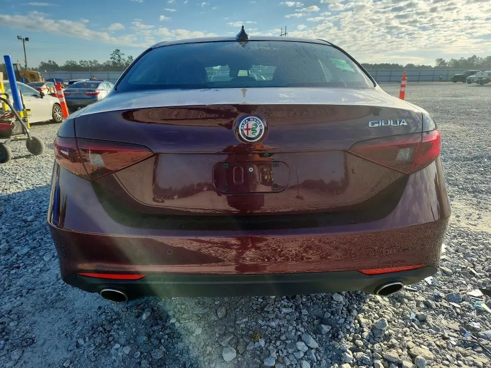 2019 ALFA ROMEO GIULIA TI  