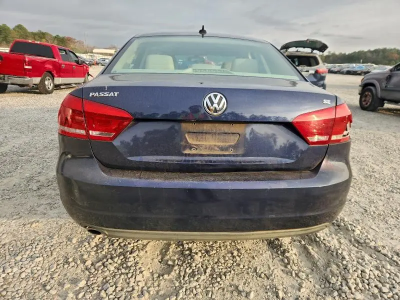 2012 VOLKSWAGEN PASSAT SE  