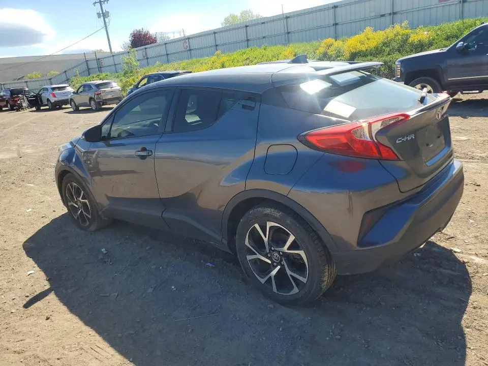 2018 TOYOTA C-HR XLE  