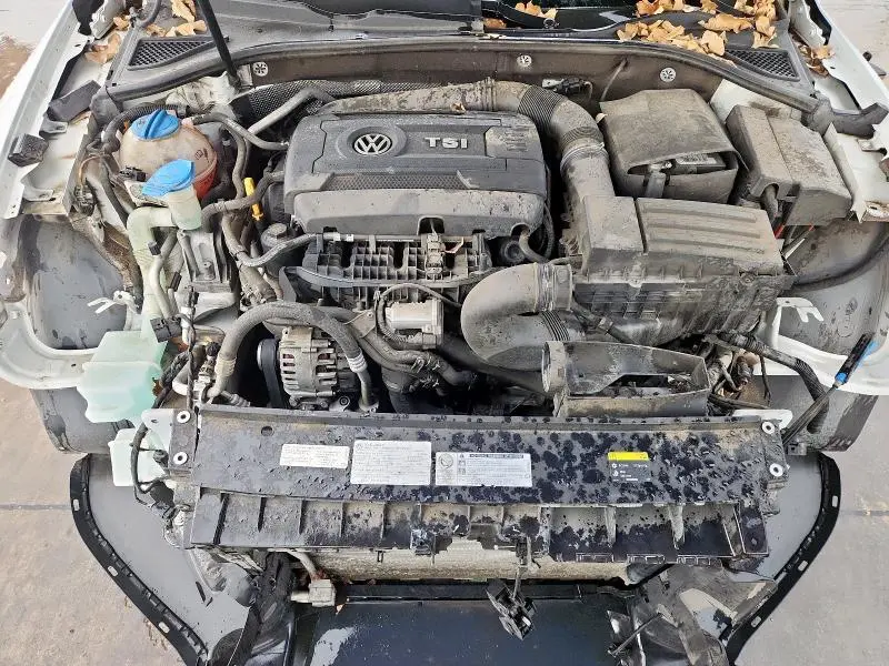2016 VOLKSWAGEN PASSAT SE  