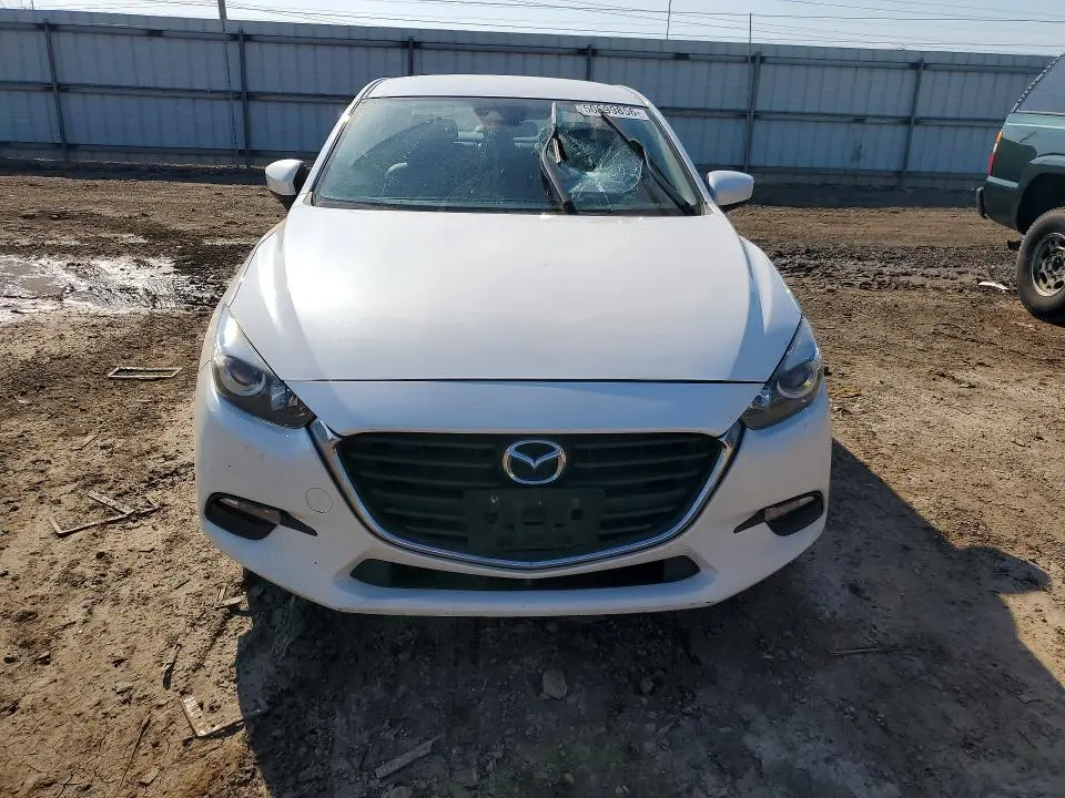 2017 MAZDA 3 TOURING  