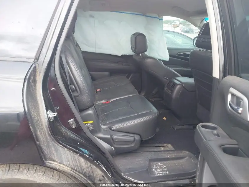 2014 NISSAN PATHFINDER SV