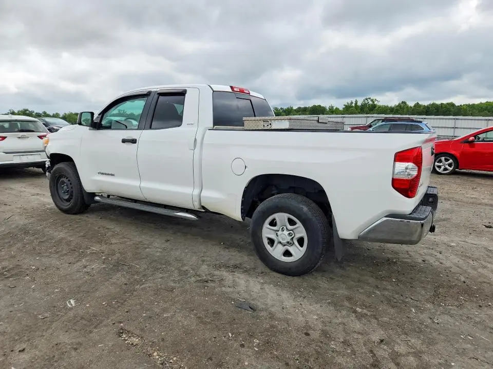 2016 TOYOTA TUNDRA SR5  