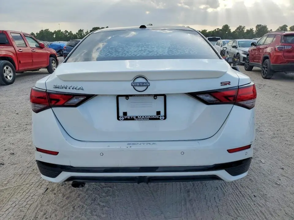 2024 NISSAN SENTRA SR  