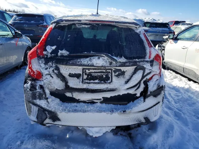 2015 HONDA FIT LX  