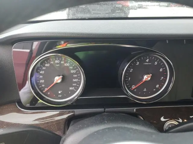 2019 MERCEDES-BENZ E 300  