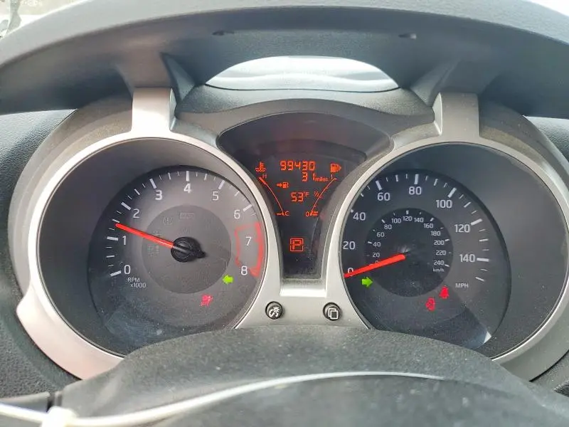 2015 NISSAN JUKE SL  