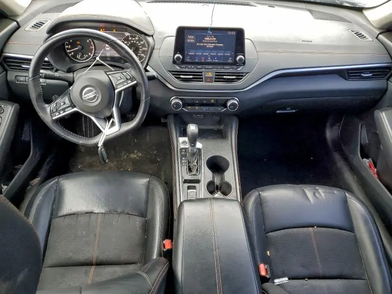 2021 NISSAN ALTIMA SR  