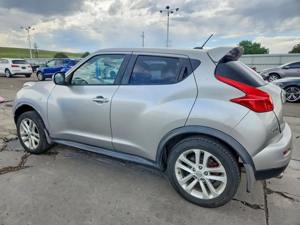 2011 NISSAN JUKE S  