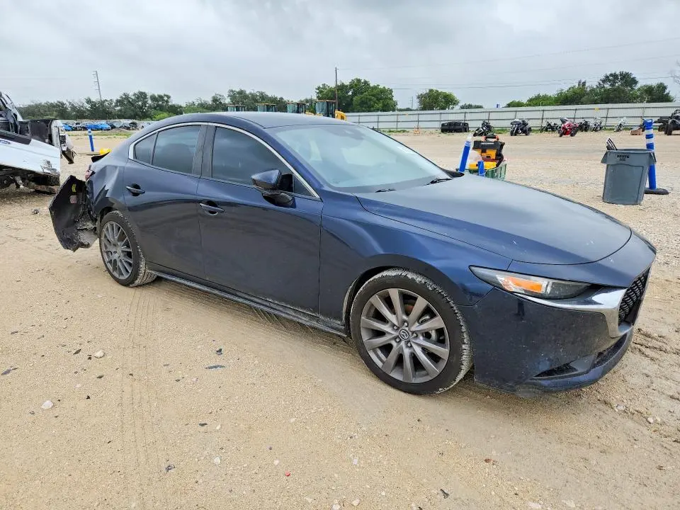 2019 MAZDA 3 PREFERRED PLUS  