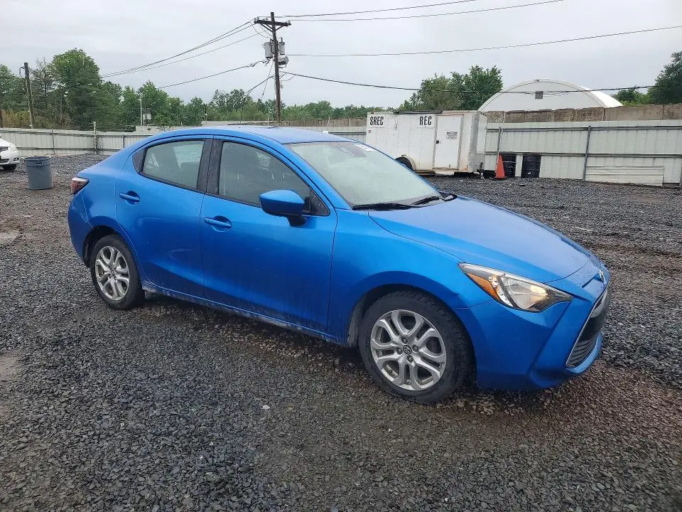 2018 TOYOTA YARIS IA BASE  