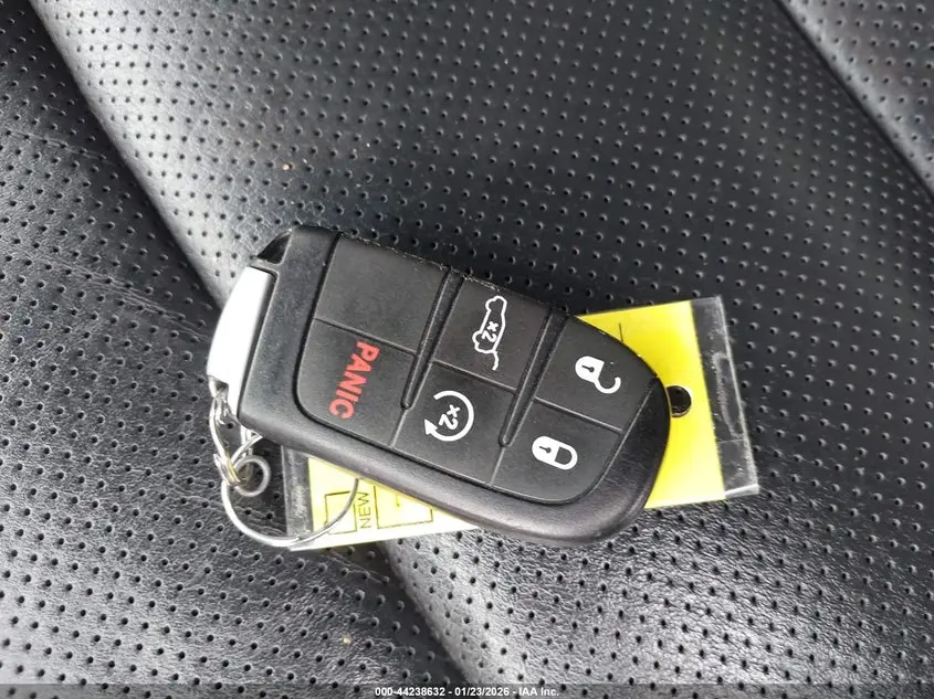 2019 JEEP GRAND CHEROKEE HIGH ALTITUDE 4X2