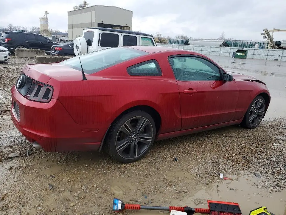 2013 FORD MUSTANG   
