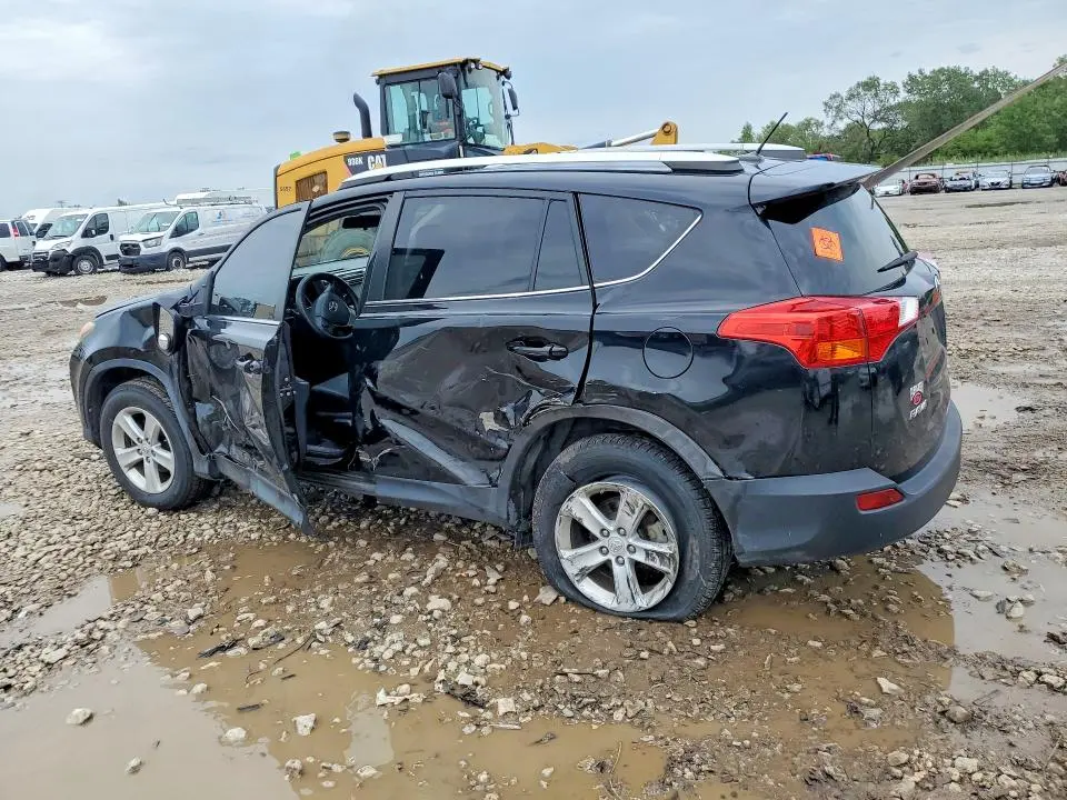 2014 TOYOTA RAV4 XLE  