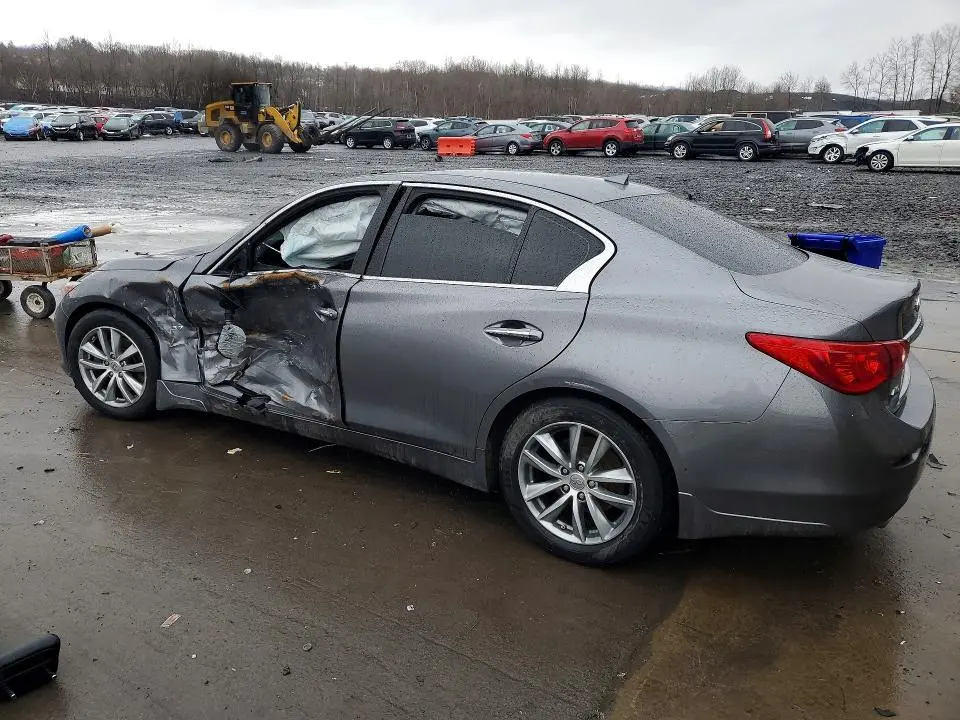2015 INFINITI Q50 PREMIUM  