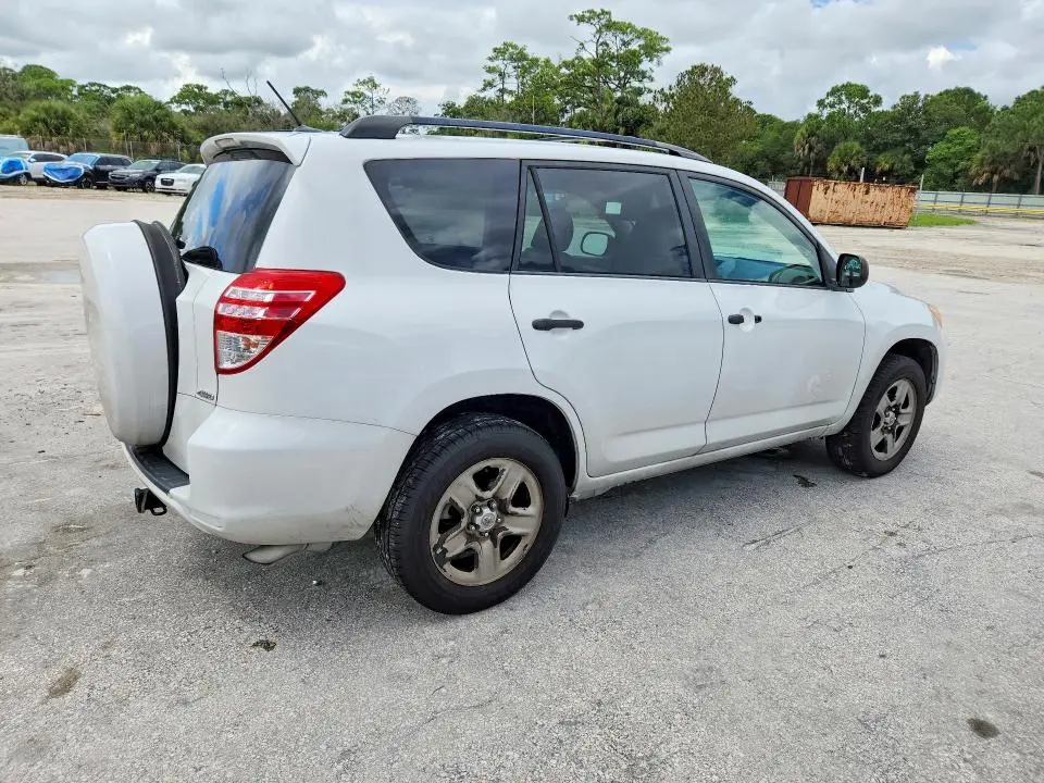 2012 TOYOTA RAV4 BASE  
