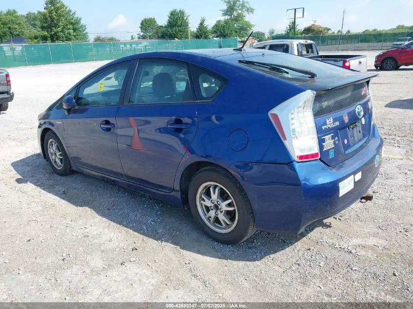 2010 TOYOTA PRIUS III