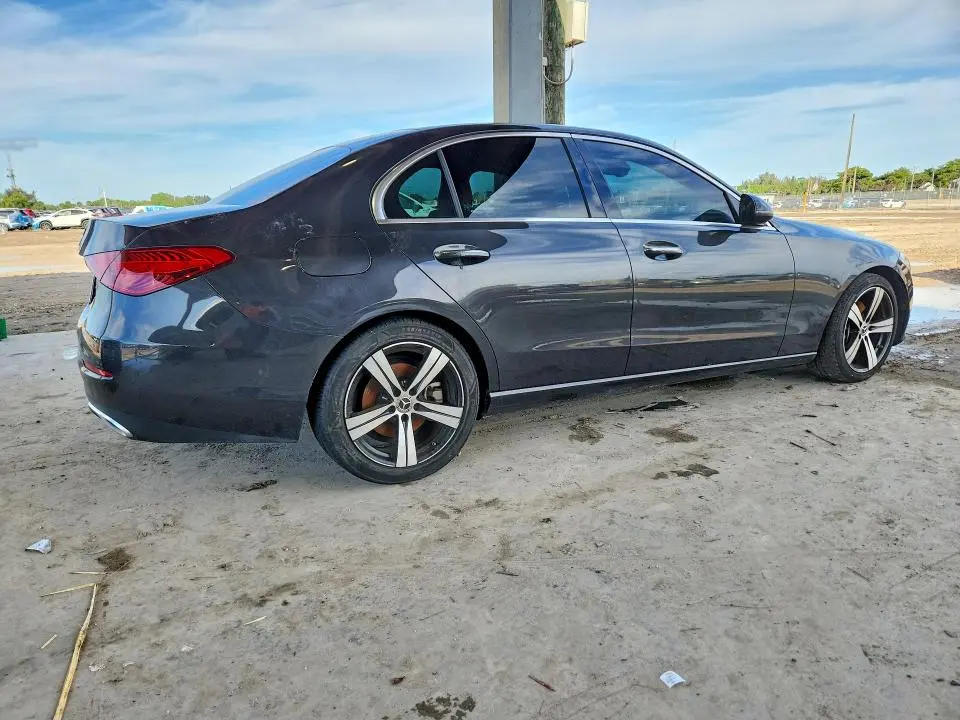 2022 MERCEDES-BENZ C 300  