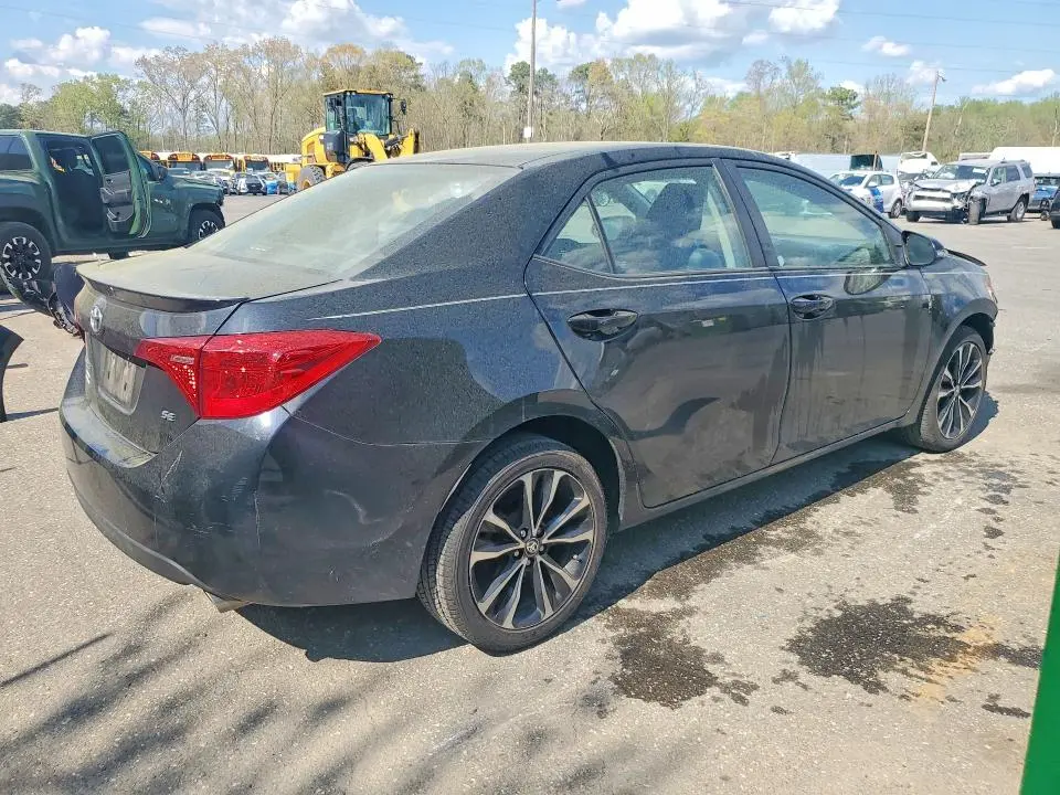 2019 TOYOTA COROLLA SE  
