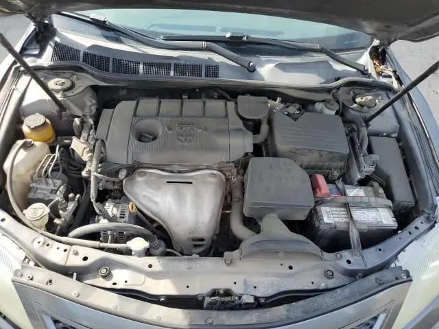 2011 TOYOTA CAMRY BASE  
