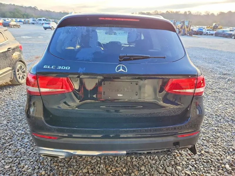 2017 MERCEDES-BENZ GLC 300  