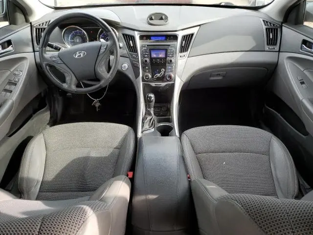 2011 HYUNDAI SONATA SE