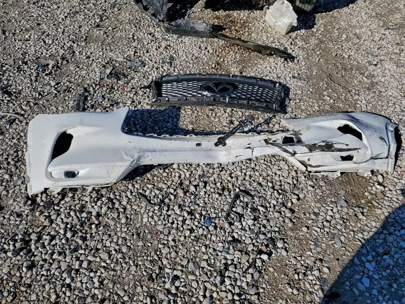 2022 INFINITI QX50 LUXE  